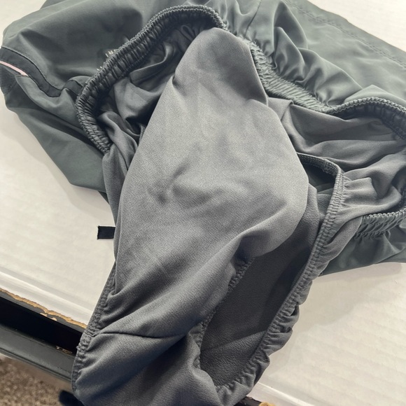 Nike dri fit women’s running shorts - Picture 8 of 11